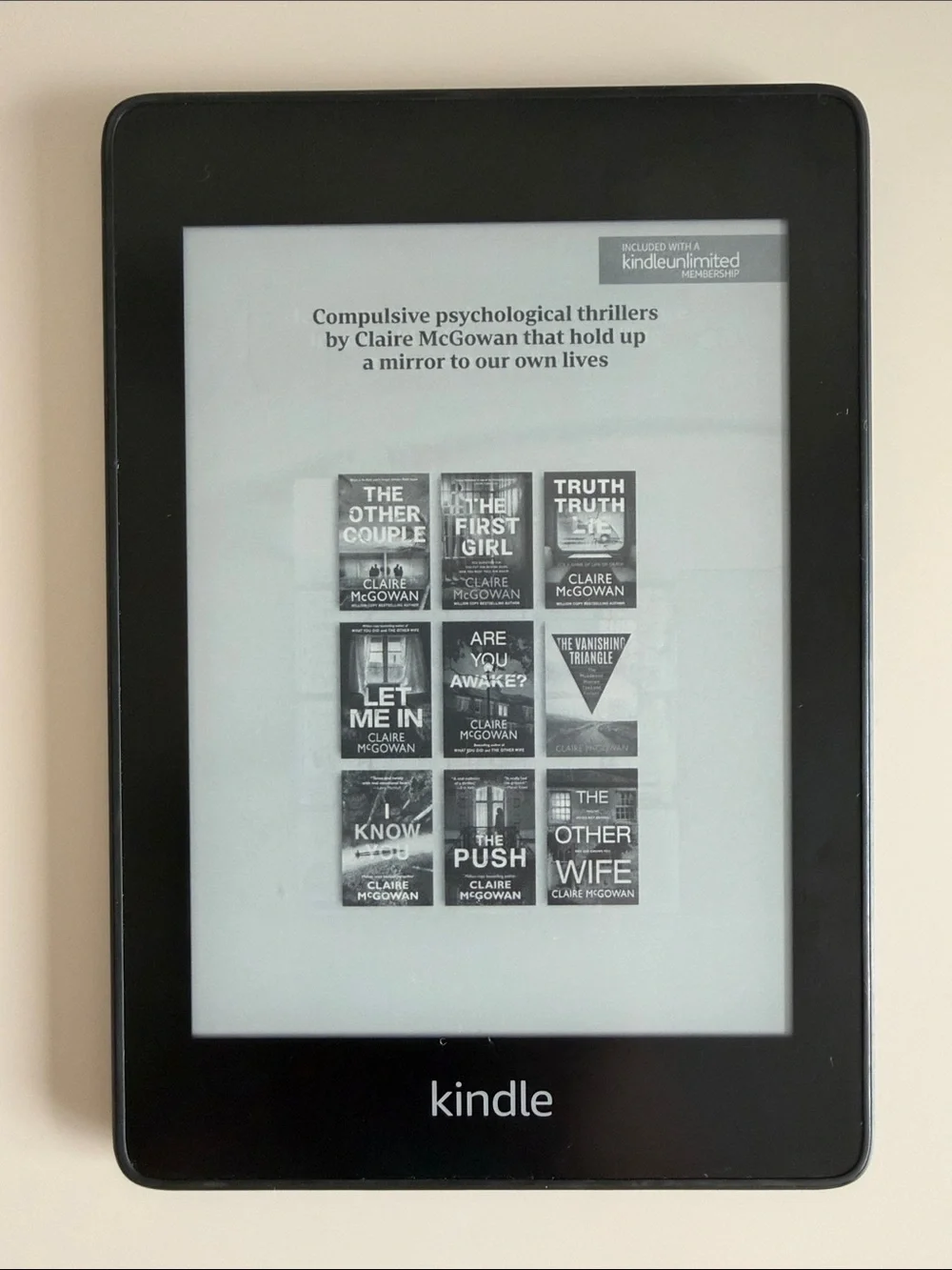 Kindle with USB Charger